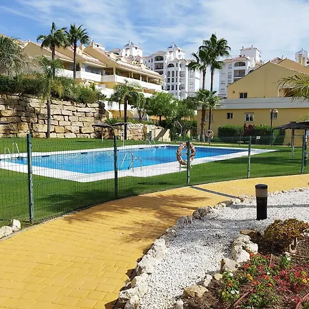 Apartamento Puertosol 2 *